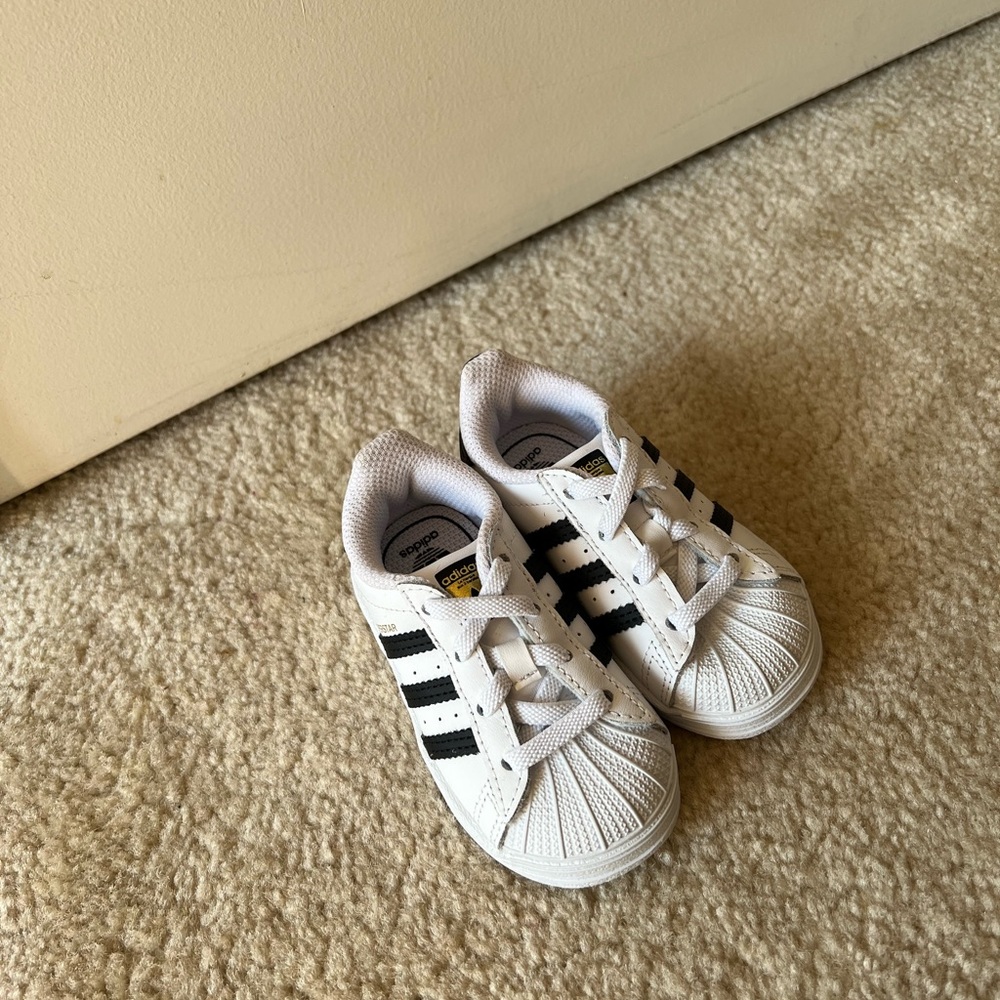 Adidas Superstars